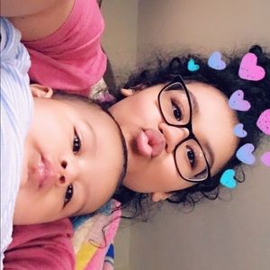 Meet your Posher, Yvette